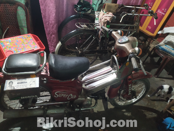 Honda super cub 1995